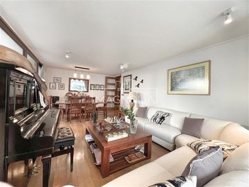 Departamento en Venta en Las Hualtatas, Costanera Sur, Las Condes