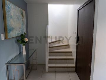 Venta Casas de Estreno en Urbanización Paseo del Sol, Vía a la Costa