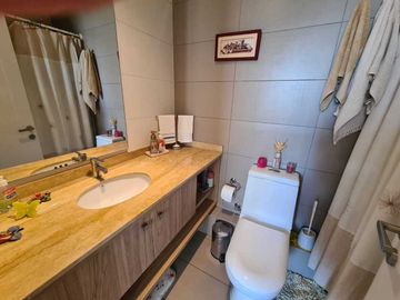 Vende Departamento Excelente Estado Sector Oriente Viña del Mar