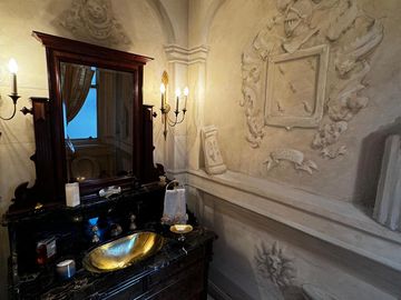 Venta Departamento de categoría en Juncal al 900, Retiro
