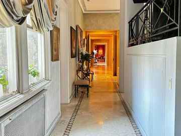 Venta Departamento de categoría en Juncal al 900, Retiro