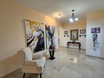 RESIDENCIA EN VENTA HACIENDA DEL ROSARIO