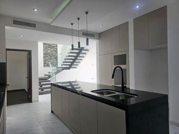 RESIDENCIA EN VENTA EN LOS VIÑEDOS TORREÓN, COAHUILA