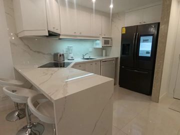 Suite de Lujo en venta con beneficios del Hotel J.W. Marriott, Quito, Centro Norte