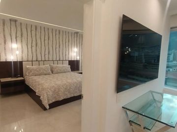 Suite de Lujo en venta con beneficios del Hotel J.W. Marriott, Quito, Centro Norte