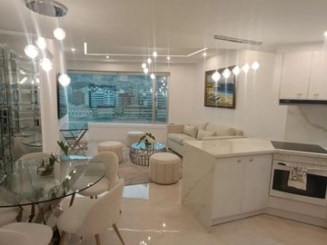 Suite de Lujo en venta con beneficios del Hotel J.W. Marriott, Quito, Centro Norte