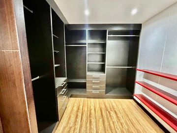 VENDO DEPARTAMENTO 3 DORMITORIOS PISO ALTO SECTOR BELLAVISTA