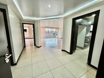 VENDO DEPARTAMENTO 3 DORMITORIOS PISO ALTO SECTOR BELLAVISTA
