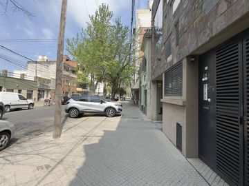 venta 1 dormitorio cochera echesortu 2 balcones amplios