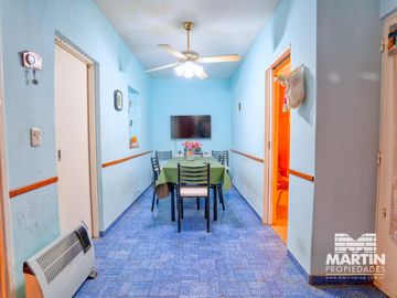 Casa chalet en venta  en Beccar 5 ambientes con dependencia de servicio