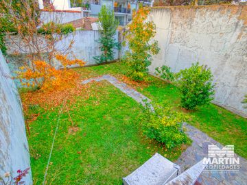 Casa chalet en venta  en Beccar 5 ambientes con dependencia de servicio