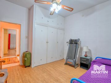 Casa chalet en venta  en Beccar 5 ambientes con dependencia de servicio