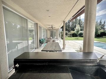 CASA EN VENTA - 6 AMB - PILETA - BARRIO EL REBENQUE - CANNING
