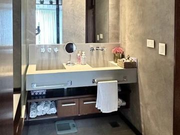 CASA EN VENTA - 6 AMB - PILETA - BARRIO EL REBENQUE - CANNING