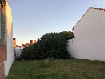 Lote En Barrio Residencial !!!