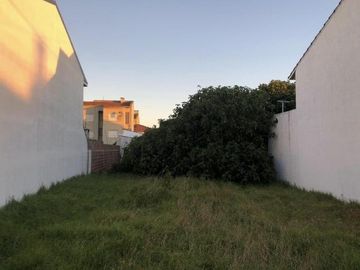 Lote En Barrio Residencial !!!