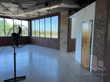 Oficina en  Estudios de la Bahía