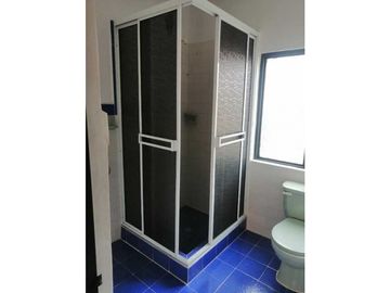 LUXA INMOBILIARIA VENDE CASA BARRIO AIDA LUCIA. ESQUINERA. BASICA