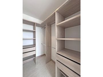 APARTAMENTO EN VENTA, LA FLORA, NORTE, CALI