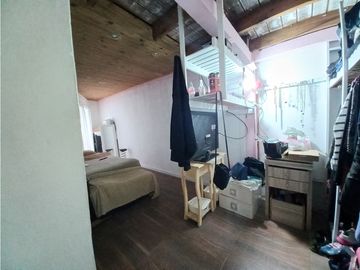 URGENCIA DE VENTA - CASA 3 AMB con PARQUE