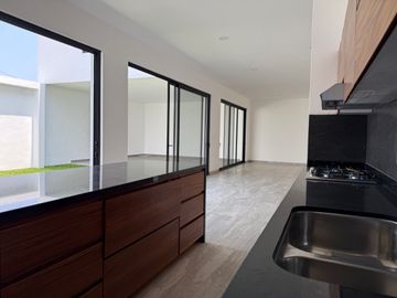 Casa nueva en venta en Delicias Cuernavaca con alberca y 3 recámaras