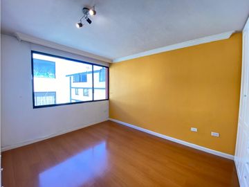 Solca, Casa en Venta, 324m2, 3 Habitaciones