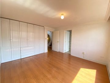 Solca, Casa en Venta, 324m2, 3 Habitaciones