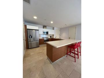 VENTA DE APARTAMENTO DE PLAYA EN BUENAVENTURA