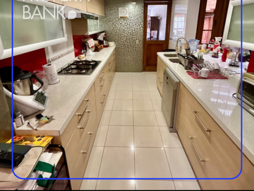 Casa en Venta en Valenzuela Puelma 9035