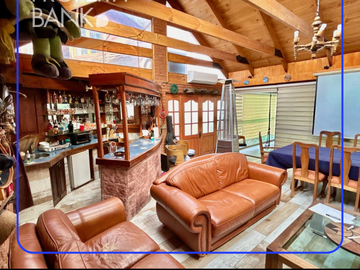 Casa en Venta en Valenzuela Puelma 9035