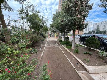 Departamento en Venta en Frente clinica indisa Miapú.-
