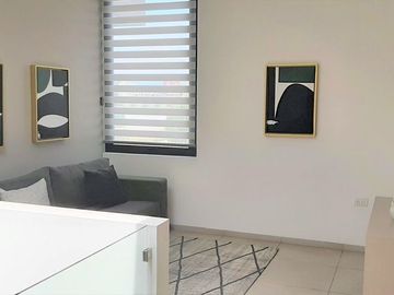 Casa nueva en venta en fraccionamiento, a 10 min. del Aeropuerto Internacional de Toluca.