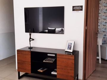 Casa nueva en venta en Toluca, en fraccionamiento con áreas verdes, privacidad y seguridad.