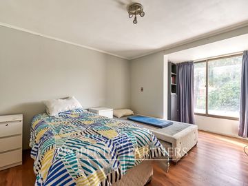Oportunidad para remodelar en Santa María