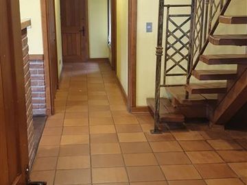 Casa en Venta en condominio cerrado cerca de Colegio Inglés, talca