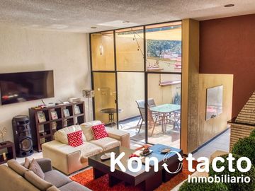 CASA EN VENTA EN LOMAS DE LAS ÁGUILAS