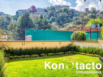 CASA EN VENTA EN LOMAS DE LAS ÁGUILAS