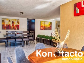 CASA EN VENTA EN LOMAS DE LAS ÁGUILAS