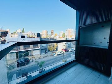Departamento en  Venta 3 ambientes Ramos Mejía, Balcón con parrilla