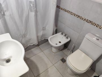 PEQUEÑA CASA A LA VENTA-ESCOBAR