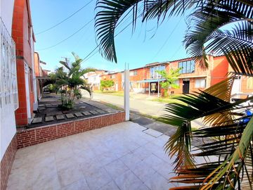 SE VENDE O PERMUTA CASA EN PUERTO TEJADA - CIUDAD DEL SUR