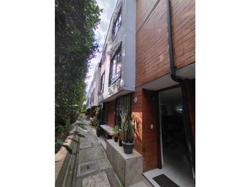 VENDO CASA CONDOMINIO NORTE CALI - UNIDAD JARDN DEL VIENTO