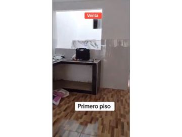 VENTA DE CASA DE 3 PISOS MS AIRES Y/O DPTOS. EN SMP