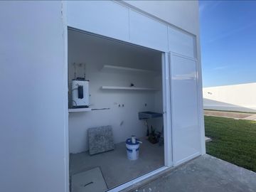 Casa en venta de 4 recamaras al norte de Merida con alberca privada