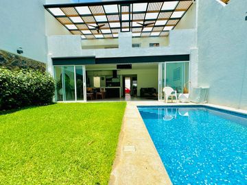CASA EN VENTA EN COLONIA  LOMAS TRUJILLO