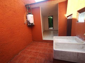 CASA EN BURGOS EXCELENTES ACABADOS