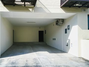 Venta de casa en Panamá Pacífica, River Valley