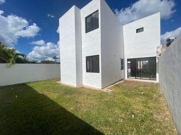 Casa en venta de 4 recamaras al norte de Merida