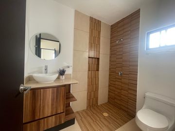 Casa en venta de 4 recamaras al norte de Merida