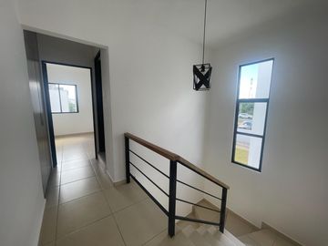 Casa en venta de 4 recamaras al norte de Merida